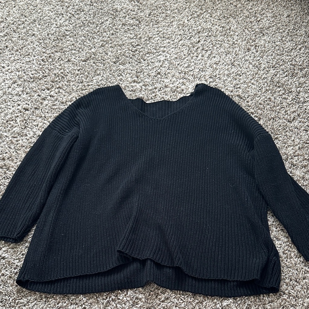 Black V-Neck Ribbed Sweater